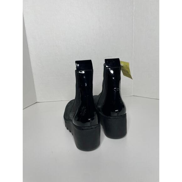NEW Fly London Bagu Women's Black Suede Wedge Chelsea Boots Size 38 - Picture 4 of 8